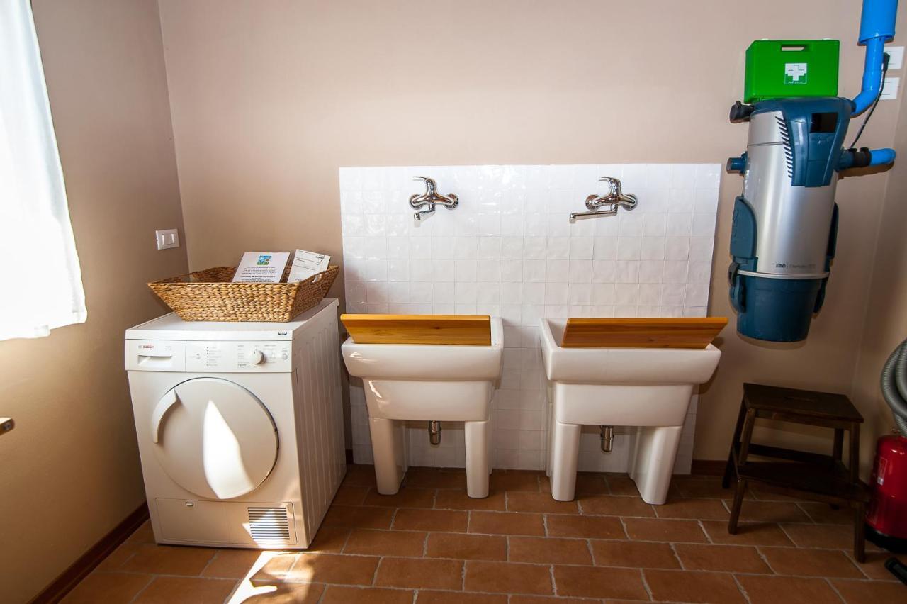 Particolari Del Brenta Oriago Di Mira Exterior foto